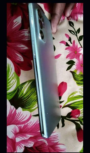 Oppo Reno 6 in immaculate condition 5