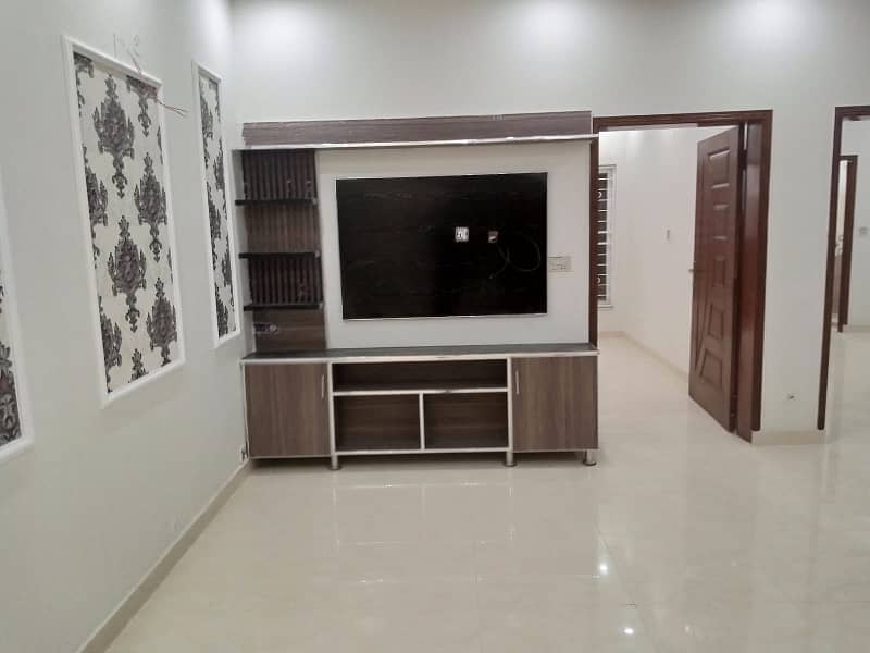 Spacious House Is Available In Nasheman-E-Iqbal Phase 2 For Sale 11