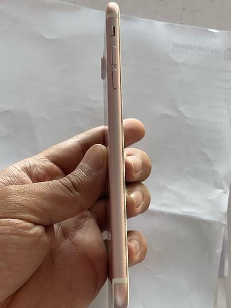 iphone 7 plus 128 GB PTA approved 4
