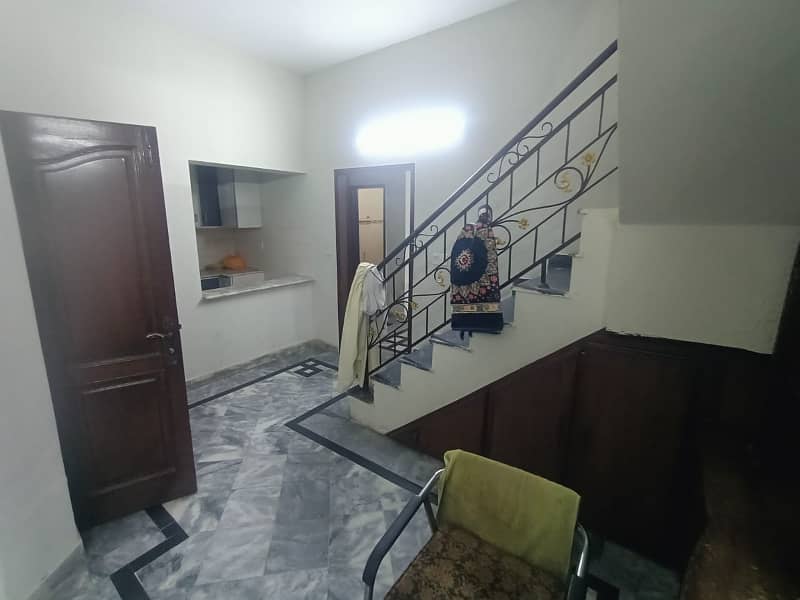 3.5 Marla house is Available for Rent for family in Johar Town Lahore 4