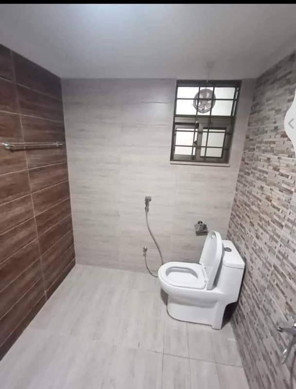 New apartment available for sale in Askari 11 sec-B Lahore 19