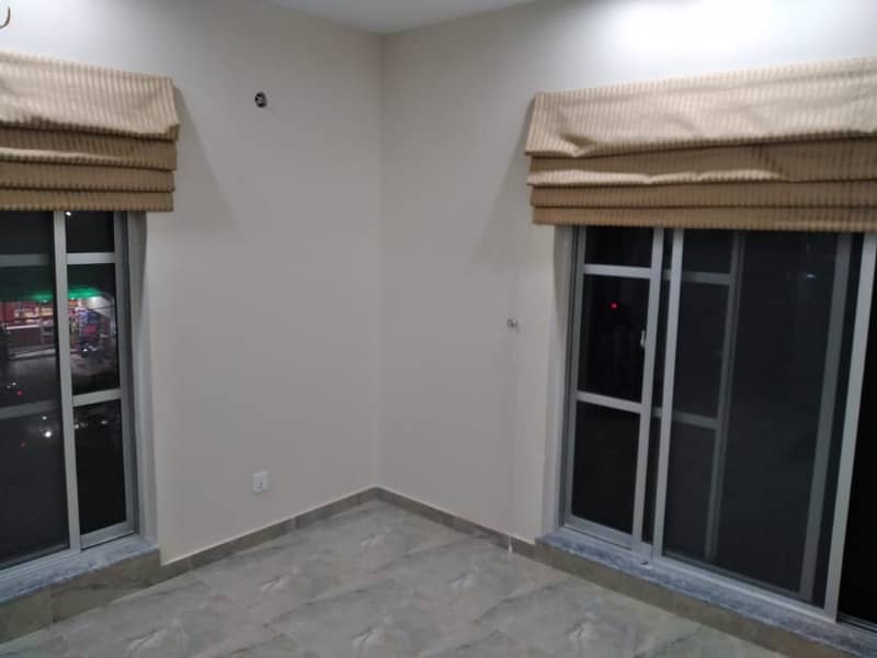 New apartment available for sale in Askari 11 sec-B Lahore 22