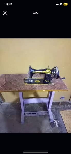 Hand sewing Machine complete 3