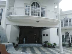 House Of 2 Kanal Is Available For Sale 0