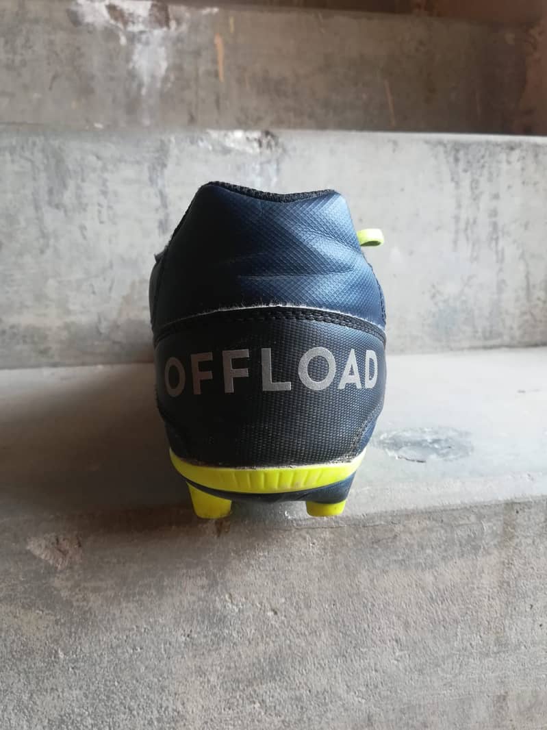 Football shoes for sale in good quality and good price, Used, sized 10 10