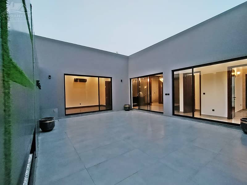1 Kanal Brand New Luxury Modern Design House Available For Sale In Dha Top Location 40