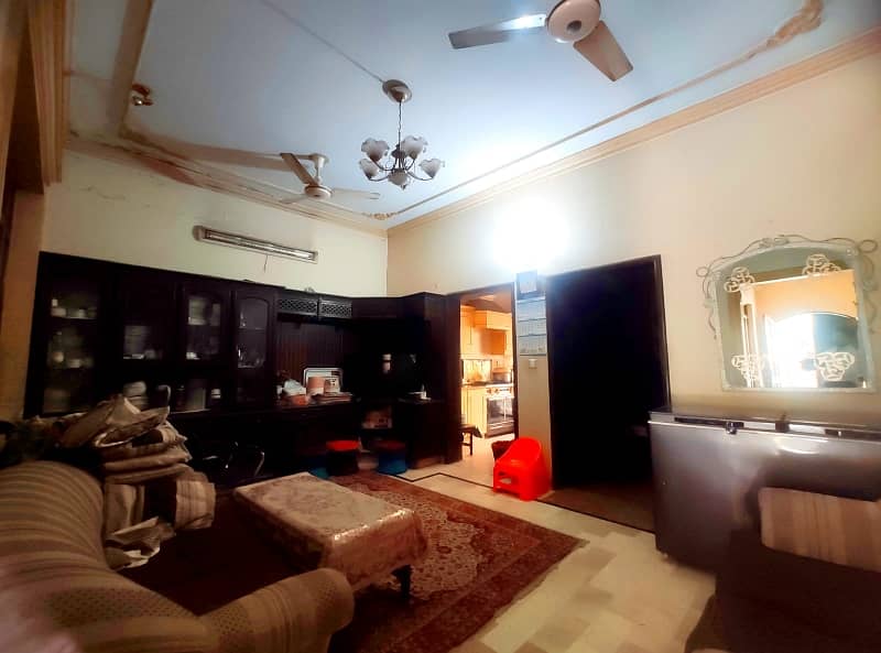Centrally Located House For Sale In Iqbal Park Available 5