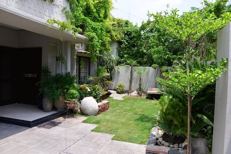 Affordable House For sale In Gulberg 3 - Block K 4