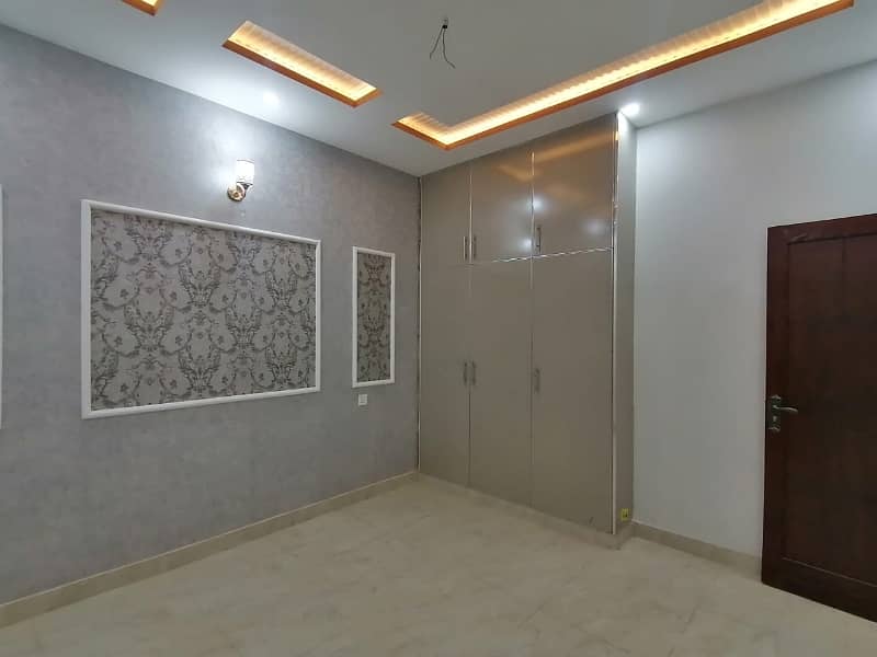 House Is Available For sale In DHA Phase 4 5