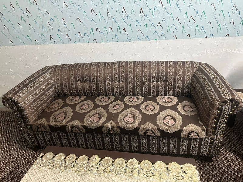 7 seater sofa set and tables set for sale 3