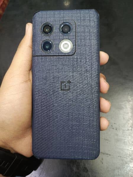 OnePlus 10 Pro Black Official 1