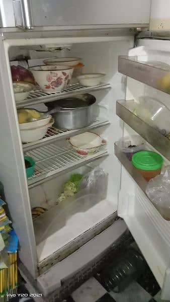dawlance fridge normal condition freezing perfect 1