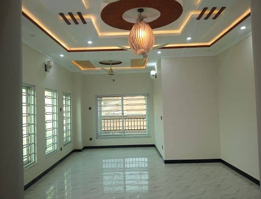 1 Kanal (Corner) Upper Portion Available For Rent In Dha-5 Islamabad 5