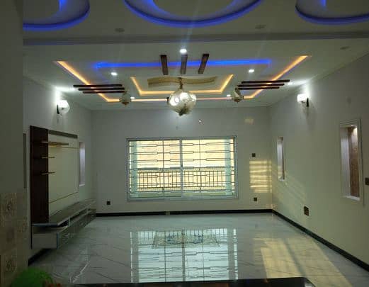 1 Kanal (Corner) Upper Portion Available For Rent In Dha-5 Islamabad 7