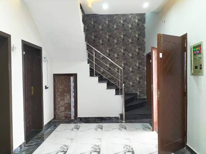 House for Sale in A Blcok | Vacant | Beautiful Built 1