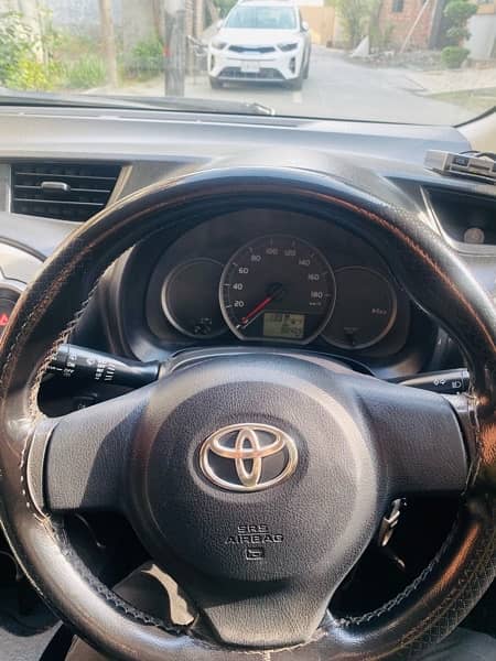 Toyota Vitz 2014/2017 Total Geuine 4