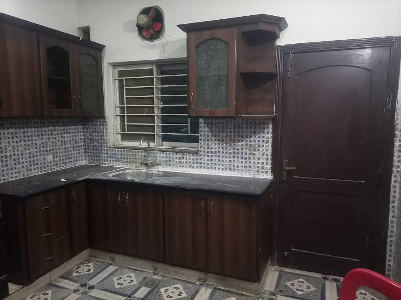 15 Marla Upper Portion, 3 Bed Room With attached Bath, Drawing Dinning, Kitchen, T. V Lounge, Servant Quater 11