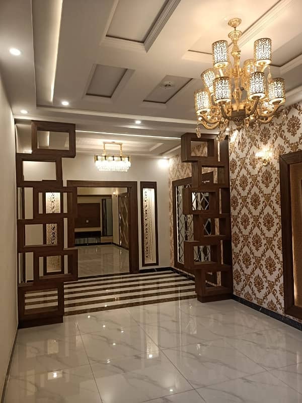 10 Marla House In Johar Town For Sale At Good Location 6