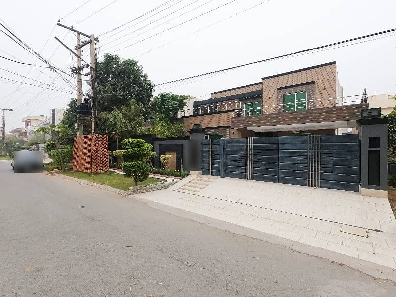 1 Kanal House Situated In Wapda Town Phase 1 - Block J1 For Sale 1