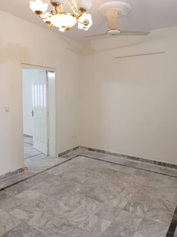 I. 8/4 Extension Flat Available For Rent 12