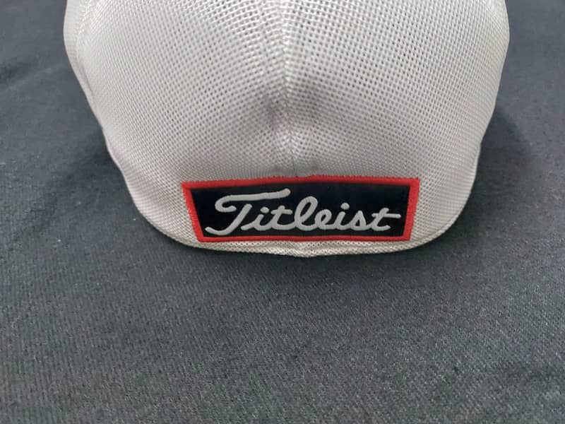Titleist Pro V1 Golfing Cap for Sale 2