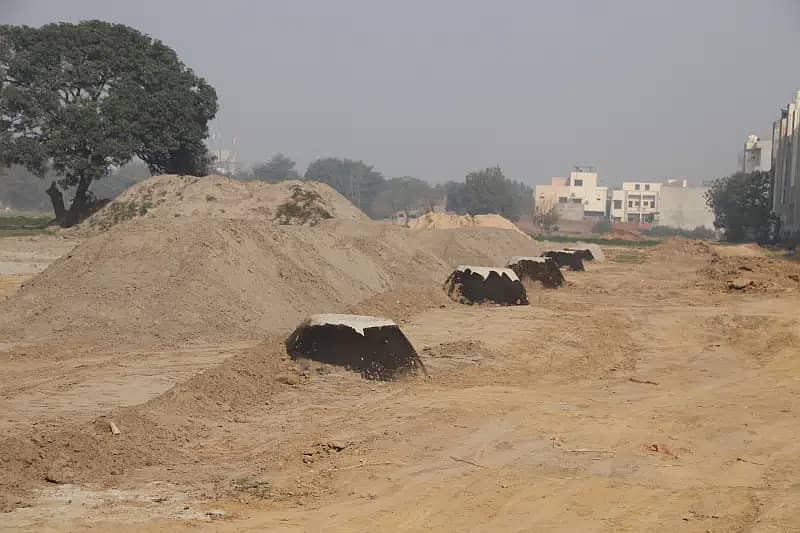 8 Marla Commercial Plots are Available for Sale in Etihad Town Lahore 10