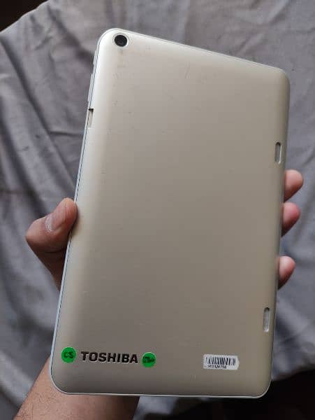 Toshiba window tablet 2/128 1