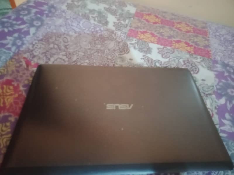 Asus laptop 1