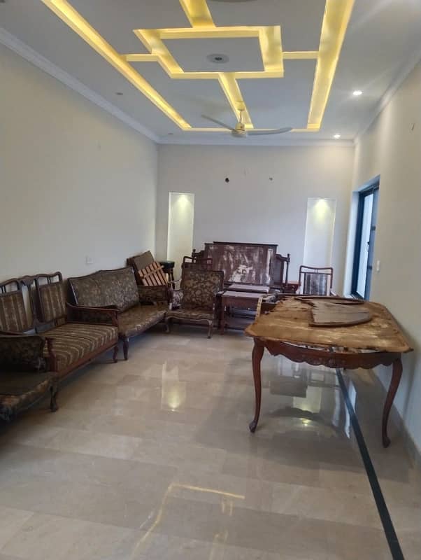 16 Marla House For Rent Full Furnished Dha Phase 4 
Future Plan Real Estate 7