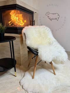 ultra Soft sheepskin fur rug . 60%OFF new Container 90% sale