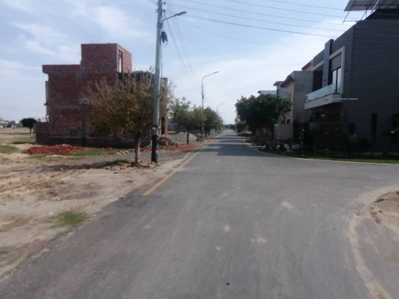 Good Location sale A House In Lahore Prime Location 1