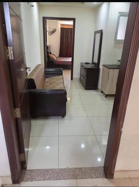 one bed room fully furnished apartment available in bahria town lhr 3