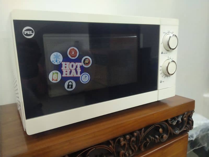 "High-Quality Microwave Oven for Sale - Perfect Condition!" 0
