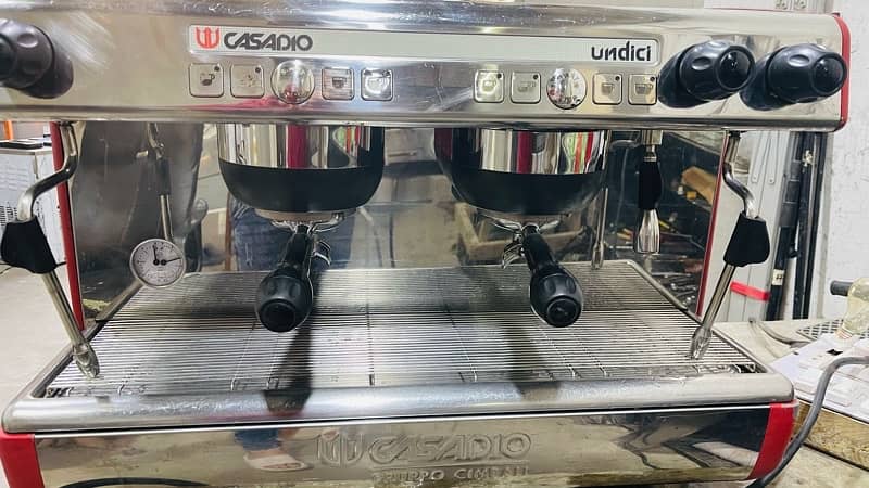 Coffee machine /coffee grinder/Ice cube machines 14