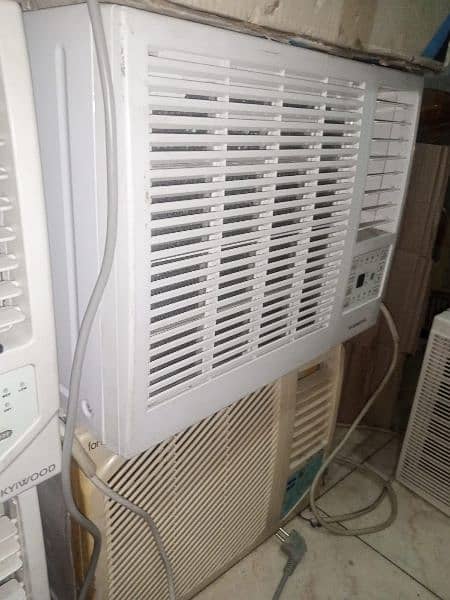 WINDOW INVERTER AC Japanese Imported Window & AC MOBILE PORTABLE AC 18