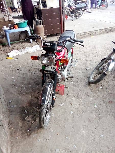 Honda cd70 fit bike Faisalabad number 12model ha total original ha 3