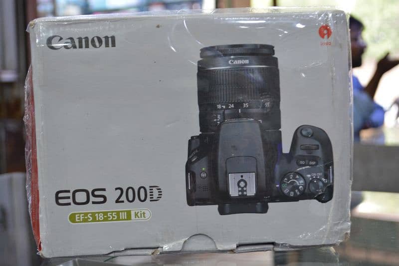 mirrorless and DSLR cameras available Sony canon Nikon 6