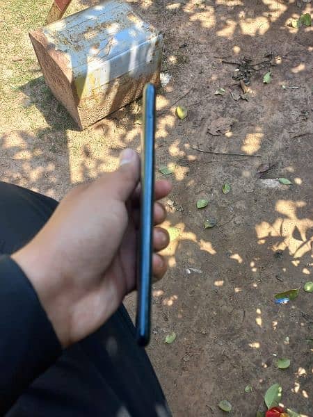 Samsung A70 4