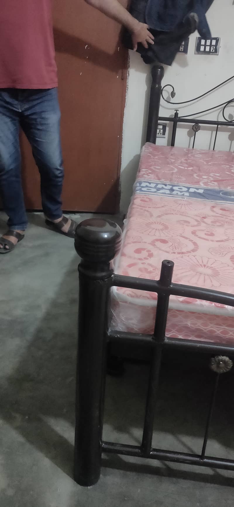 Iron bed with brand new mattress. 5