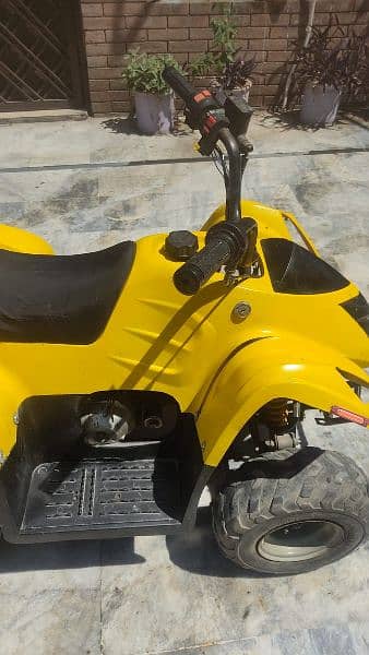 quad bike for sale in good condition and good performance 5