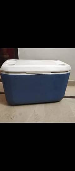 ice box full size available for rent 700 per day