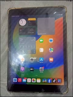 i pad 8 generation 10 of 9 condition 10.2 inches lcd 0