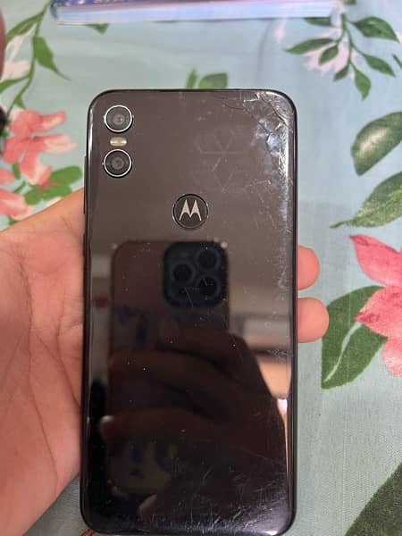 Motorola one 0