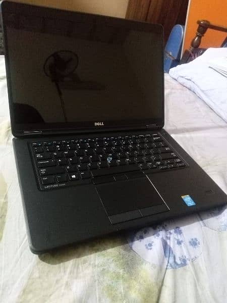 Dell Core i5 Vpro– 5th Gen,
8GB Ram,
466GB HDD 0