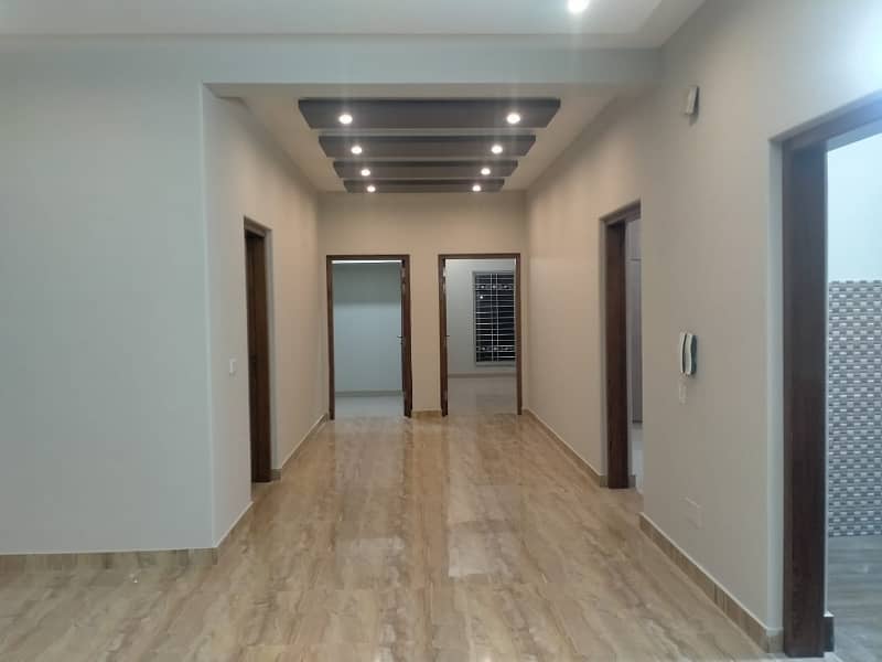 brand new Uper portion for rent with gas 3 bed master +tv loan kechin and daring room original pics 6
