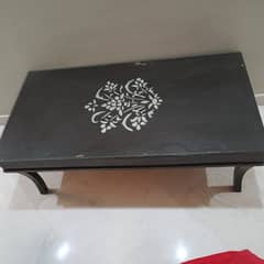 center table with side tables