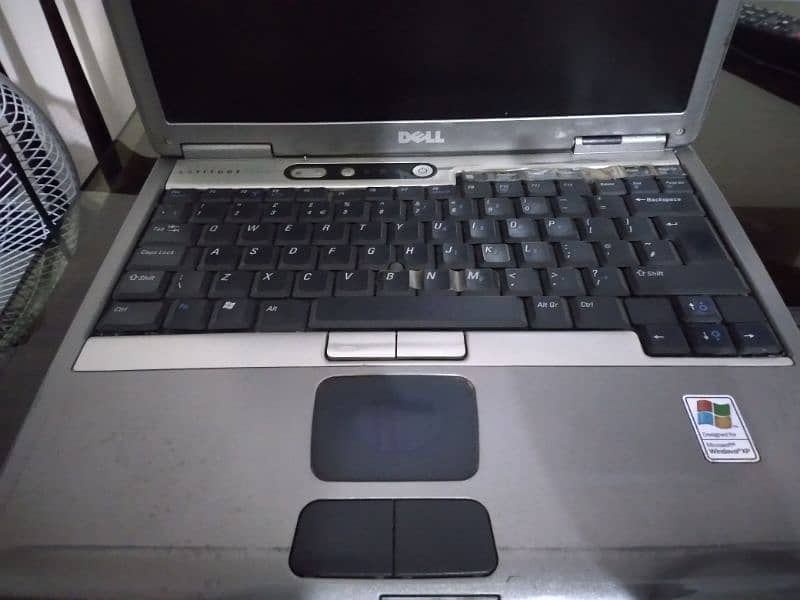 Dell latitude d600 laptop 7