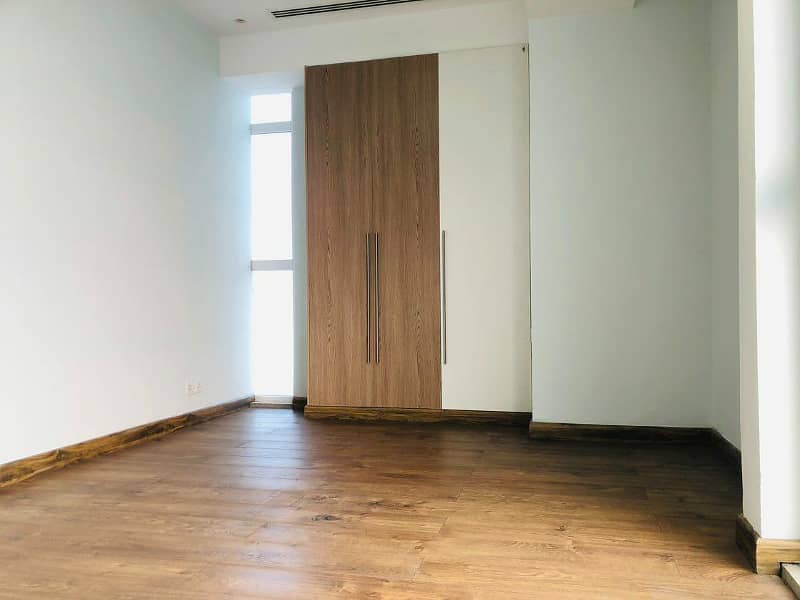 1 bedroom apartment available for rent in DHA Penta Square Phase 5 11