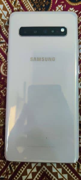 Samsung S10+ 5g 1