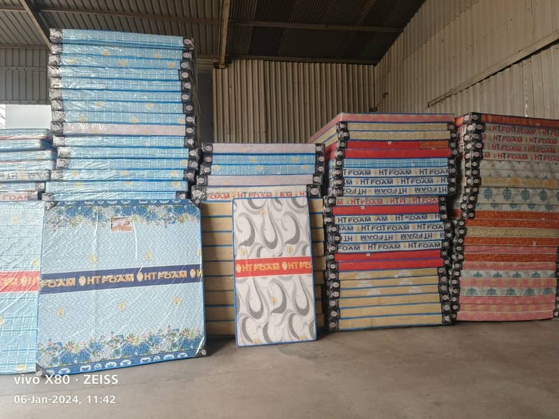 Medicated mattress for sale / mattress for sale/ free home delivery 1